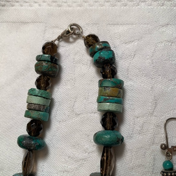 On Trend Neiman Marcus Natural Turquoise & Smoky Quartz Necklace w/Drop Earrings - Picture 4 of 8